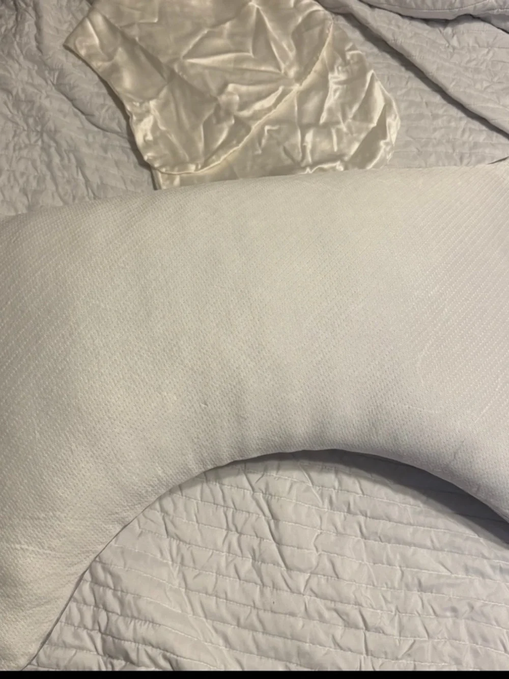 Coop Cool+ Adjustable Pillow + Silk Pillowcase SET - NEW